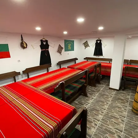 Stoyanovata Kashta Villa *